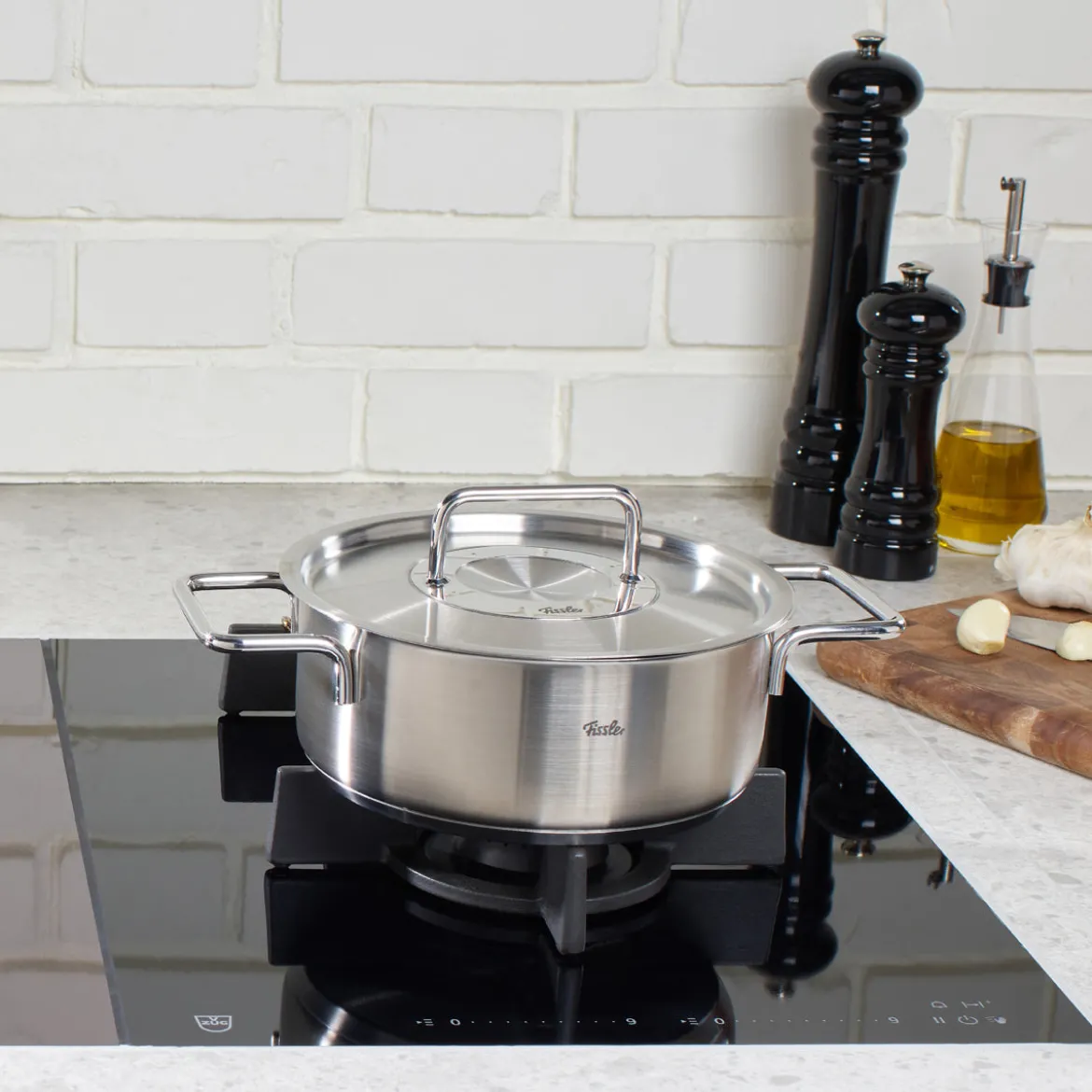 Fissler Pure Collection Bratentopf mit Metalldeckel