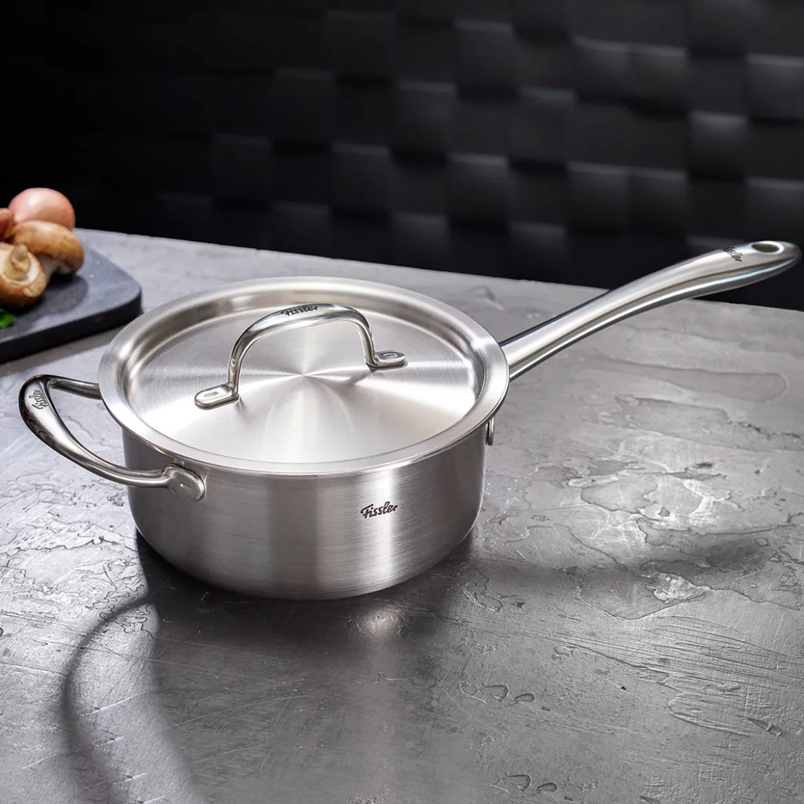 M5 Pro-Ply® Stielkasserolle mit Metalldeckel